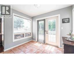 54 SELKIRK Street - 12