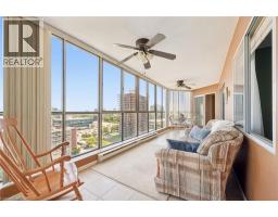 265 WESTCOURT Place UnitNo. PH04 - 29
