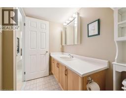 265 WESTCOURT Place UnitNo. PH04 - 39