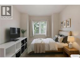 10 DAVIDSON Boulevard UnitNo. 24 - 24