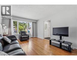 97 UXBRIDGE Crescent - 15