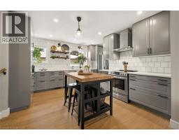 64 WESTBURY Crescent - 12