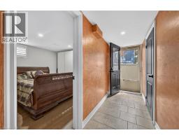 42 RAMA Court - 34