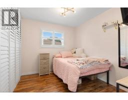 744 BIRCHWOOD Avenue - 13