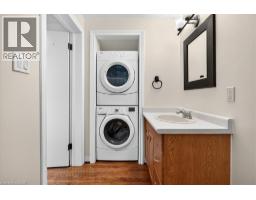 339 KINGSWAY Place - 35