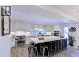 6 MAYS Crescent - 14