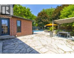 6 MAYS Crescent - 45