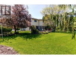 34 WOODFIELD Avenue - 30