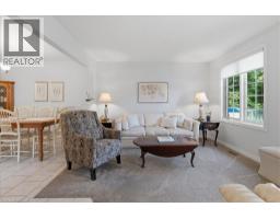 18 HAWK Street - 5