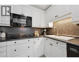 54 GREEN VALLEY Drive UnitNo. 13 - 13