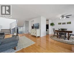 54 GREEN VALLEY Drive UnitNo. 13 - 9