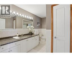 32 HIGHBURY Drive - 18