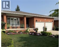 32 HIGHBURY Drive - 2
