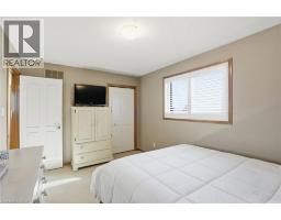 32 HIGHBURY Drive - 23