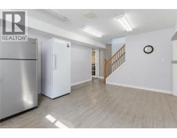 915 ST GEORGE Street - 20