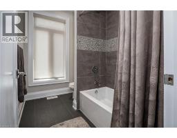 71 LLOYMINN Avenue - 21