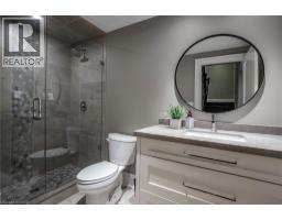 71 LLOYMINN Avenue - 28