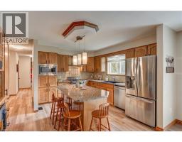 671 MAIN Street S - 14