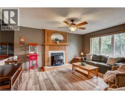 671 MAIN Street S - 19