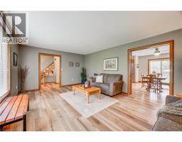 671 MAIN Street S - 9