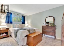 98 BELWOOD Crescent - 15