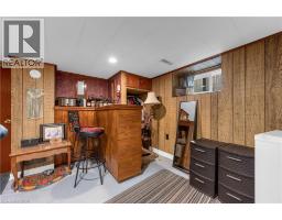50 STRATHCONA Avenue - 25