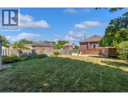 50 STRATHCONA Avenue - 30
