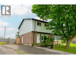 47 HOPEWELL Crescent - 2