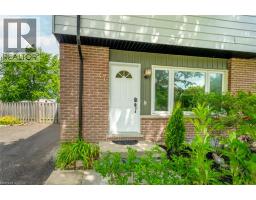 47 HOPEWELL Crescent - 4