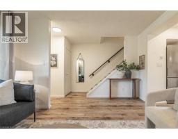 47 HOPEWELL Crescent - 5