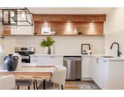 47 HOPEWELL Crescent - 7