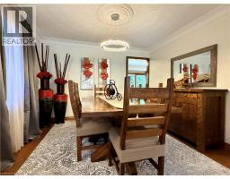 7 MANN Avenue - 10
