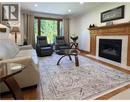 7 MANN Avenue - 11