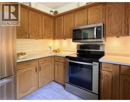 7 MANN Avenue - 15