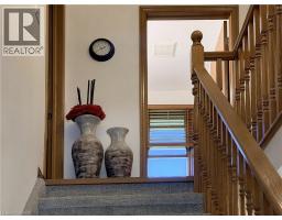 7 MANN Avenue - 24