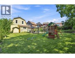 8 STRATHCONA Avenue - 31