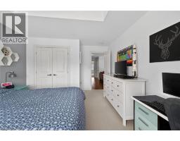 66 SEXTON Crescent - 34