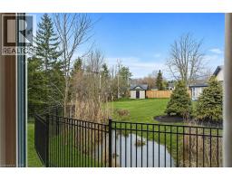 27 MAPLE LEAF Avenue S - 43