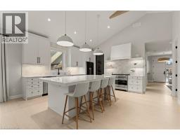 27 MAPLE LEAF Avenue S - 7