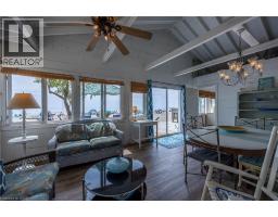 5 BEACH Avenue - 5