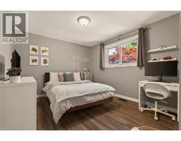 39 TRENHOLME Crescent - 27