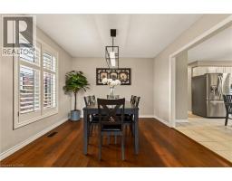 39 TRENHOLME Crescent - 9