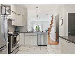 678 ROWLEY Common - 12