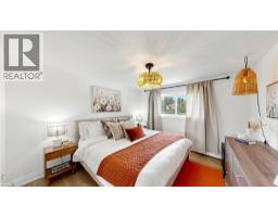 1486 BARKER Avenue - 16