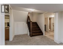 427 SMITH Avenue - 33