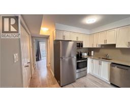 122 COURTLAND Avenue E UnitNo. 14 - 7