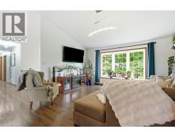3557 GRIMSBY Road - 19