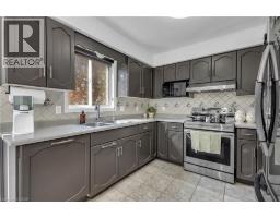 35 BORLAND Drive - 14