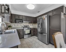 35 BORLAND Drive - 15