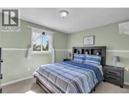 35 BORLAND Drive - 17